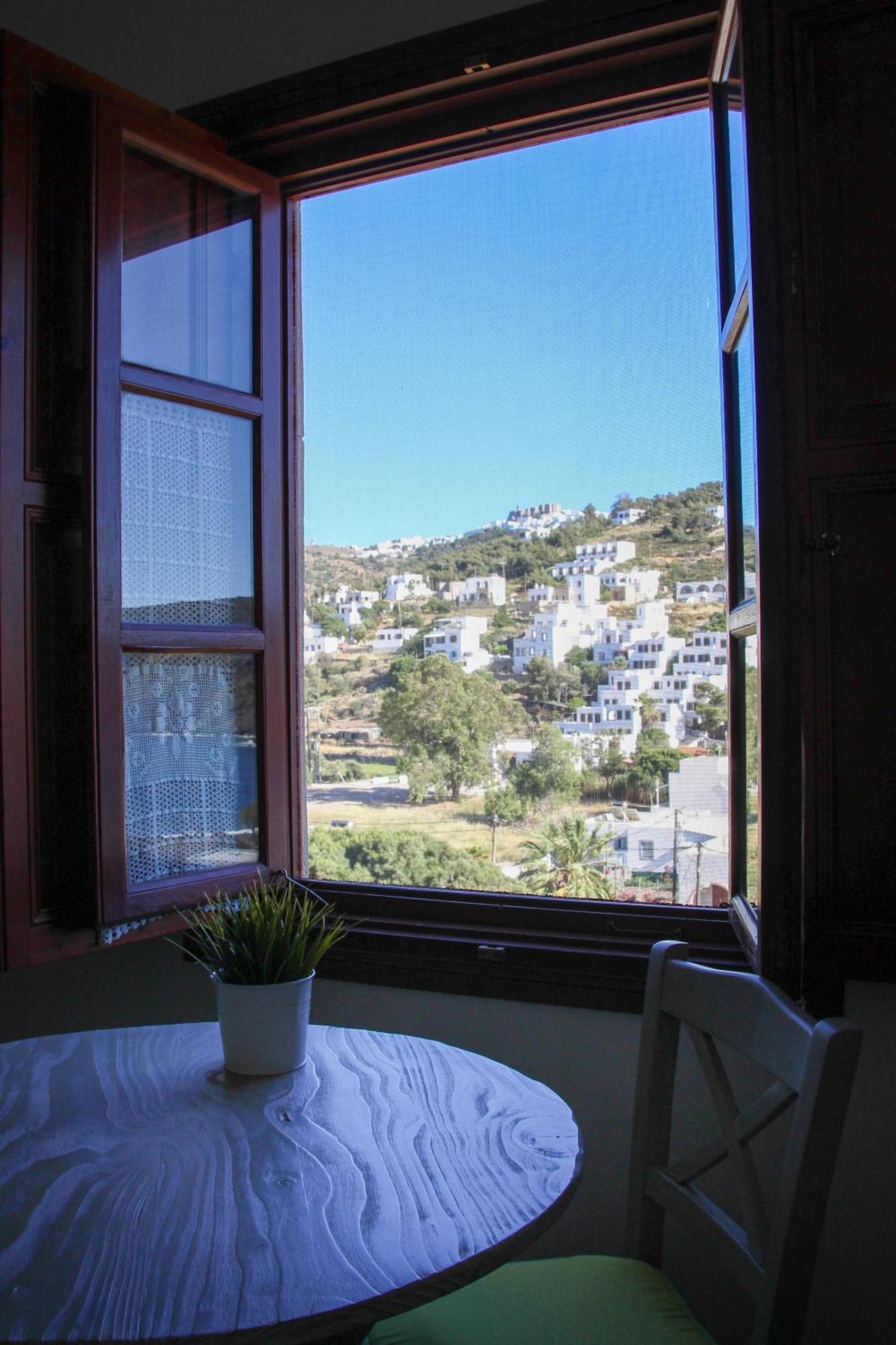 Mistral-Patmos Aparthotel Szkála Kültér fotó